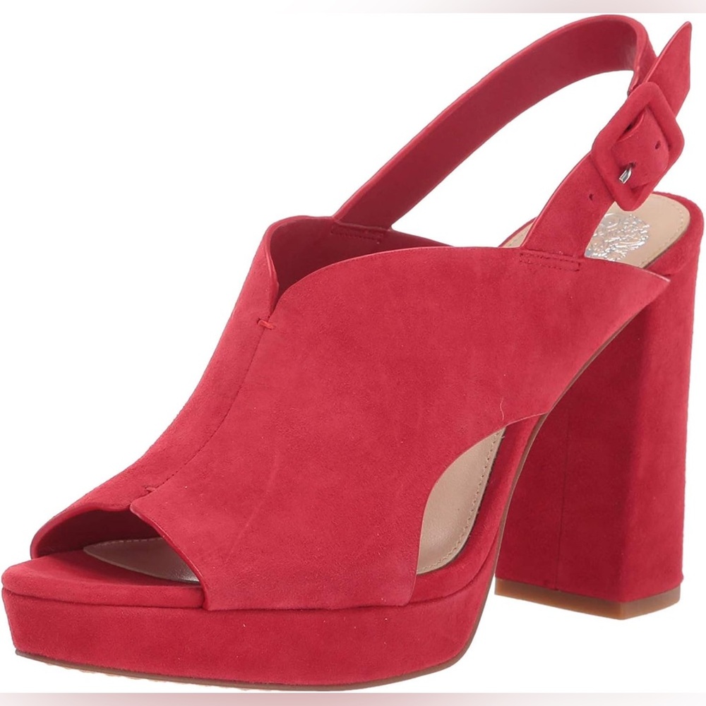 NWOB Vince Camuto Jeangel block heel sandal.
